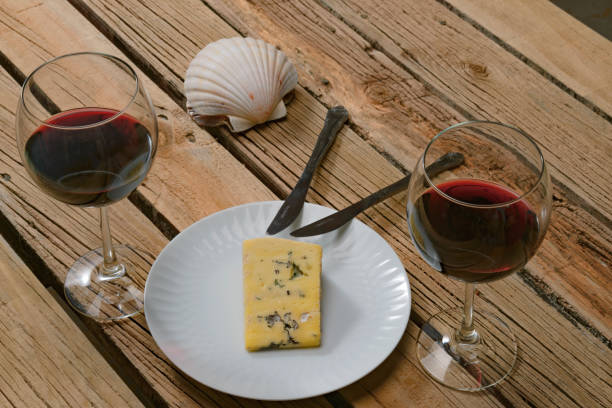 Shiraz and Blue Cheese